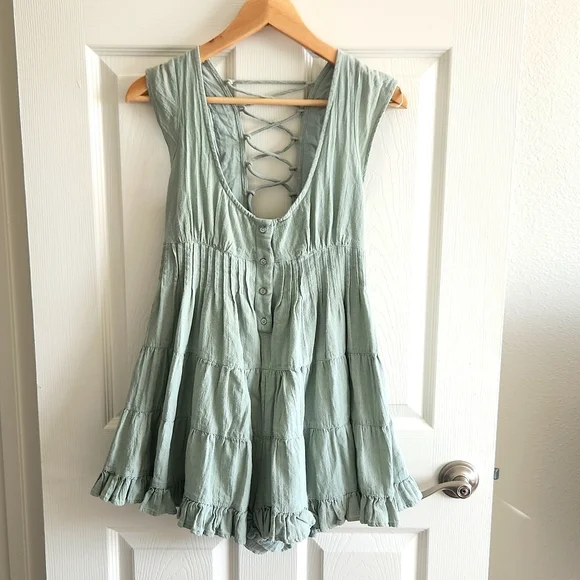 Urban Outfitters Raelynn Tie-Back Romper mint/sage green small - Picture 2 of 9